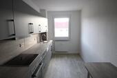 Foto - Wohnung mit Einbauküche und Tages-Licht-Bad!!!