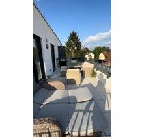 Neubau 2 Zi Penthouse-Wohnung nach Erstbezug, Balkon, EBK, KFW 40+ frei ab 01.07. - Frankfurt am Main Sindlingen