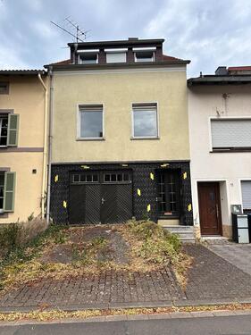 Foto - Haus zu verkaufen - 89.000,00&nbsp;EUR Kaufpreis, ca.&nbsp; 200,00&nbsp;m&sup2;