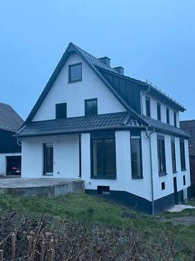 Foto - 5 Zimmer Einfamilienhaus zum Kaufen in Dautphetal
