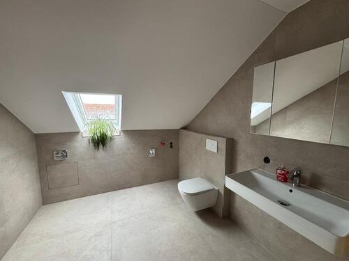 Foto - 2-Zimmer-Dachgeschosswohnung mit Balkon & Garten in Neumarkt