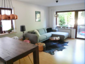 Foto - Charmante 3-Zimmer-Wohnung mit eigenem Eingang, Terrasse, Stellpl