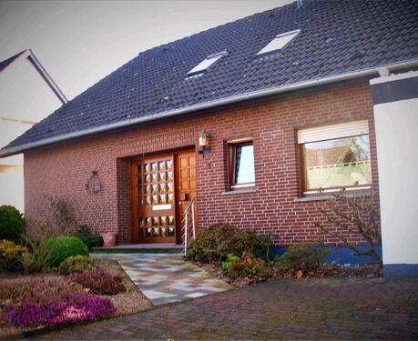 Foto - Helle zentral ruhig gelegene 4 Zimmer Wohnung