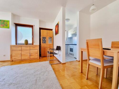 Foto - Sofort beziehbare, helle und attraktive 2 Zimmer Wohnung