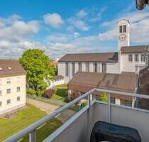 Schöne 3 Zimmer-Wohnung nähe Bahnhof Kissing mit Südwest-Balkon