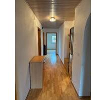 3 12 Zimmer - 650,00&nbsp;EUR Kaltmiete, ca.&nbsp; 88,00&nbsp;m&sup2; in Kirchenthumbach (PLZ: 91281)