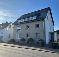 Moderne 3-4 - Zimmer-Wohnung mit Garage und Balkon - Holzminden