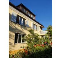 Sonniges Haus mit 2 Wohnungen + Loft mit Seesicht + Garten - Konstanz Allmannsdorf