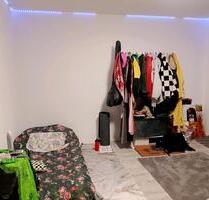 1 Zimmer Wohnung mit Balkon - 600,00&nbsp;EUR Kaltmiete, ca.&nbsp; 23,00&nbsp;m&sup2; in Hannover (PLZ: 30453) Linden-Limmer