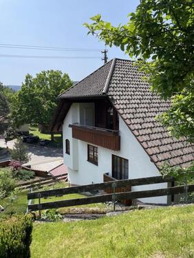 Foto - 9 Zimmer Mehrfamilienhaus, Wohnhaus in Höfen an der Enz