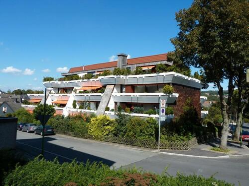 Foto - Großzügiges Wohnen mit 2 Balkonen in ruhiger sonniger Lage v. pri