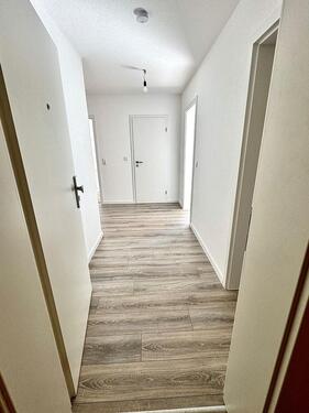Foto - Souterrainwohnung 2-Zimmer-Wohnung mit Balkon