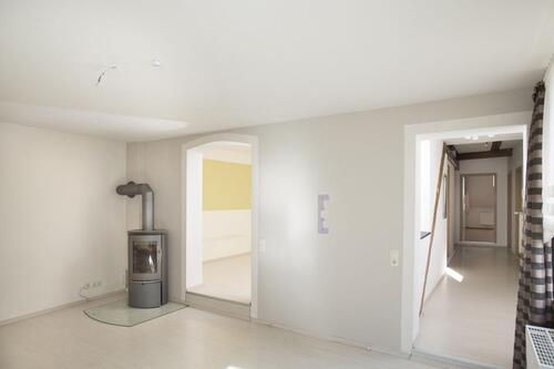 Foto - 3 Zimmer Dachgeschoßwohnung zur Miete in Hof