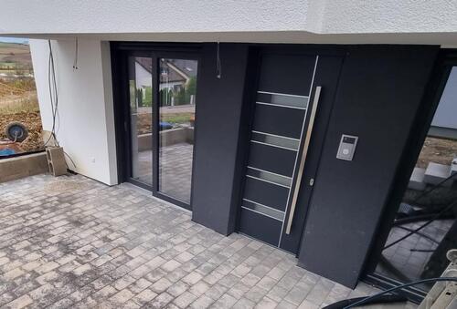 Foto - Moderne 2- Zimmer-Souterrainwohnung mit Terrasse im Neubau