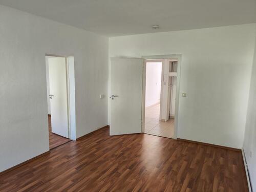 Foto - 2 RWG im Erdgeschoss in Regis-Breitingen