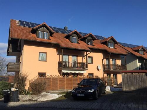 Foto - Schöne 3 Zimmer DG-Wohnung in Schöfweg !