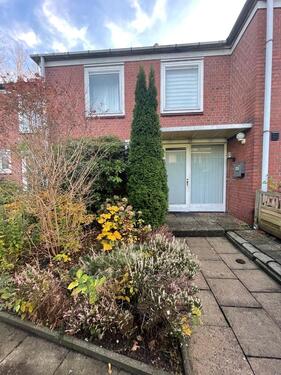 Foto - Mittelreihenhaus in Lurup - 385.000,00&nbsp;EUR Kaufpreis, ca.&nbsp; 99,00&nbsp;m&sup2;