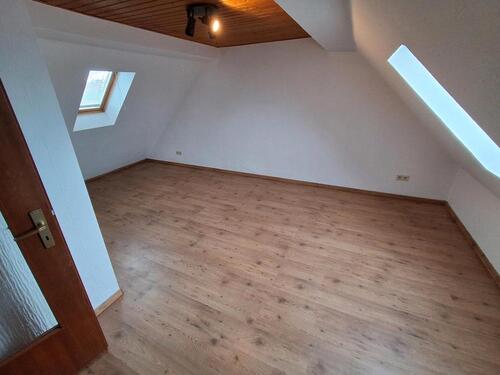 Foto - Etagenwohnung zur Miete in Westhofen