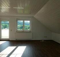 3 Zimmer Wohnung in oberrot mit Balkon