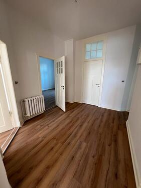 Foto - Lichtdurchflutete 4 Zi- Wohnung mit Balkon im Schweriner Viertel