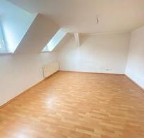 Charmante 2-Raum-Dachgeschosswohnung mit offener Wohnküche - Gera