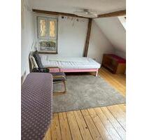 WG-Zimmer in Top Lage! - 550,00&nbsp;EUR Kaltmiete, ca.&nbsp; 15,00&nbsp;m&sup2; in Bad Nauheim (PLZ: 61231)