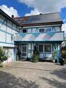 Foto - Charmantes zwei Familienhaus mit großem Grundstück und Bauland