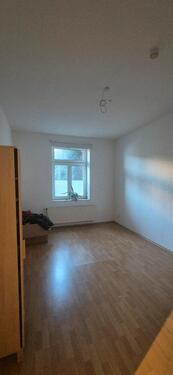 Foto - Gemütliches 18qm WG Zimmer Stadtfeld Ost