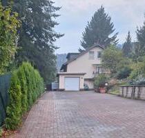 Einfamilienhaus mit Einliegerwohnung in Schmitten Ts. - Schmitten im Taunus