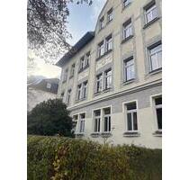 Stilvolle helle 3-Raum-Wohnung mit 80 m² + Balkon im Denkmal in ruhiger zentrumsnaher Lage + DachkammerKeller - Chemnitz Kapellenberg