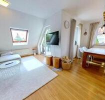 Sonnige 2,5 Zimmerwohnung - 70 m² -mit schönem Balkon- Gröningen - Satteldorf