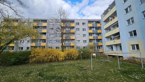 Foto - 2 Zimmer Hochparterre zur Miete in Halle (Saale)