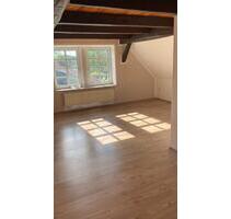 DG Wohnung 35 m2 zu vermieten - 300,00&nbsp;EUR Kaltmiete, ca.&nbsp; 35,00&nbsp;m&sup2; in Borken (Hessen) (PLZ: 34582)
