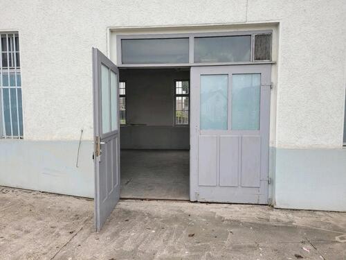 Foto - Lagerraum in Sachsenheim - 700,00&nbsp;EUR Kaltmiete, ca.&nbsp; 86,00&nbsp;m&sup2;