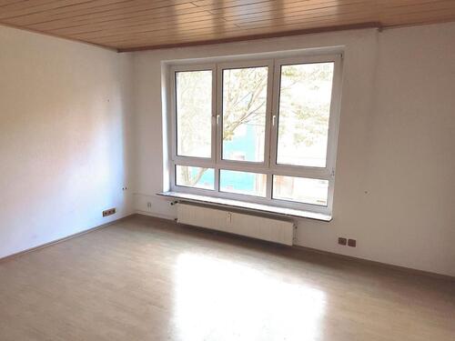 Foto - Attraktive 2,5 Zi-Whg. mit Einbauküche und Balkon Nähe Zentrum