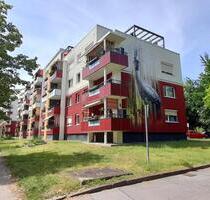 3-Zimmerwohnung mit Balkon und modernisiertem Badezimmer - Wohnberechtigungsschein notwendig - Schwedt (Oder)