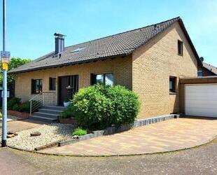 Charmantes Einfamilienhaus nahe dem Wald in Bedburg-Kaster