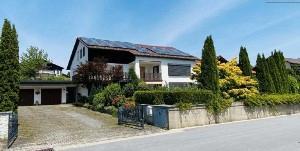 Foto - 3 Zimmer Mansardenwohnung - 600,00&nbsp;EUR Kaltmiete, ca.&nbsp; 67,00&nbsp;m&sup2;