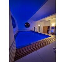 Loftwohnung mit Pool, Sauna und Terrasse im Leipziger Zentrum