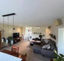 Großzügige zentrale Erdgeschosswohnung mit Garten in Wagenfeld