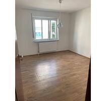 Schöne 2 Zimmer Wohnung mit Balkon, EBK & Keller - Bielefeld Brackwede