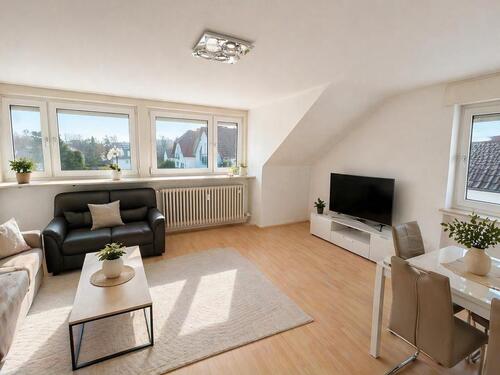 Foto - Helle 3-Zimmer-Dachgeschosswohnung in ruhiger Lage