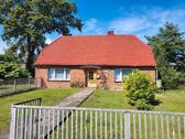 Foto - Einfamilienhaus + großes Grundstück. Erst anpacken dann einziehen