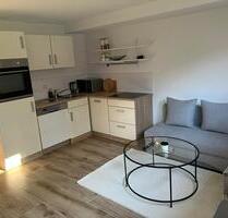 Helle & Modern renovierte 2-Zimmer-Wohnung (39 m²) mit hochwertig - Weil Im Schönbuch Helle & Modern renovierte 2-Zimmer-Wohnung (39 m²) mit hochwertig - Weil Im Schönbuch