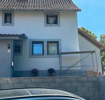 Doppelhaushälfte mit ausgebautem Dachgeschoss zu verkaufen - Lamspringe