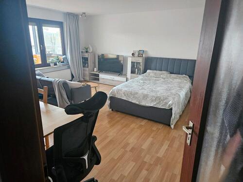 Foto - Möblierte 1-Zimmer-Wohnung mit Balkon ab 16.11.2025 verfügbar