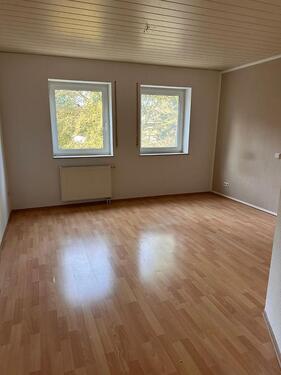 Foto - 3 Zimmer Erdgeschoßwohnung in Albisheim (Pfrimm)