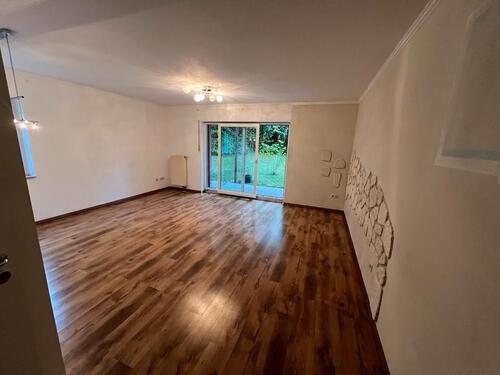 Foto - 3-Zimmer-EG-Wohnung mit Terrasse & Stellplatz