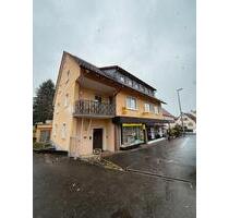 Attraktives Mehrfamilienhaus in Engelsbrand