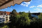 Foto - Grüne ruhige Oase in der Innenstadt, 3 Zimmer-Dachgeschoss 87m²